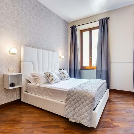Trevi Private Suites By Premium Suites Collection โรม ภายนอก รูปภาพ