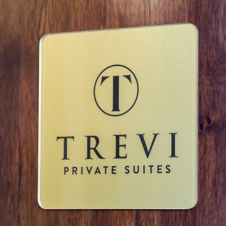 Trevi Private Suites By Premium Suites Collection โรม ภายนอก รูปภาพ