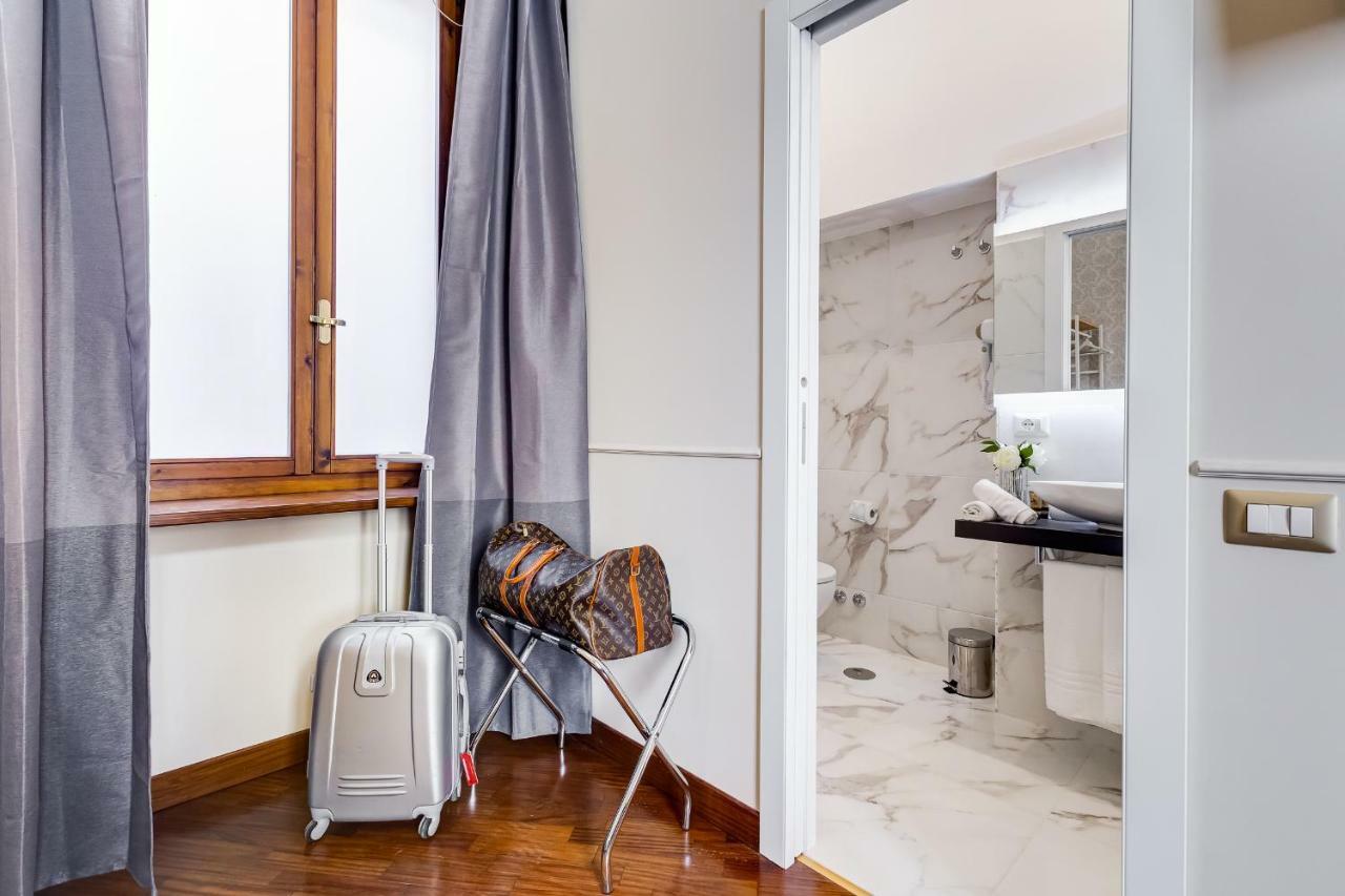 Trevi Private Suites By Premium Suites Collection โรม ภายนอก รูปภาพ