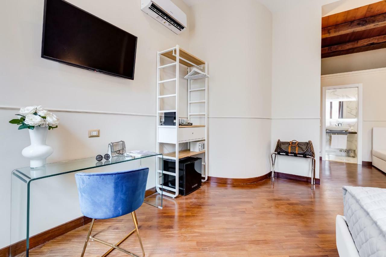 Trevi Private Suites By Premium Suites Collection โรม ภายนอก รูปภาพ