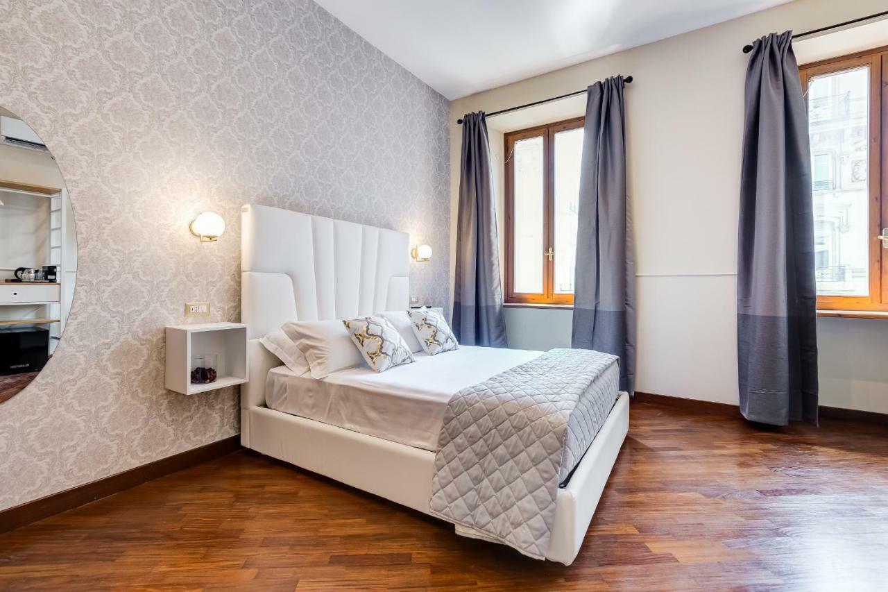 Trevi Private Suites By Premium Suites Collection โรม ภายนอก รูปภาพ