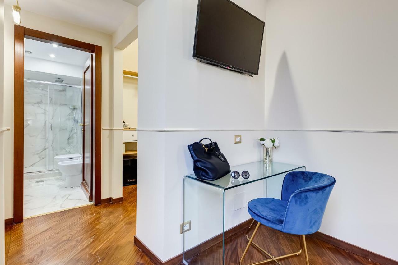 Trevi Private Suites By Premium Suites Collection โรม ภายนอก รูปภาพ