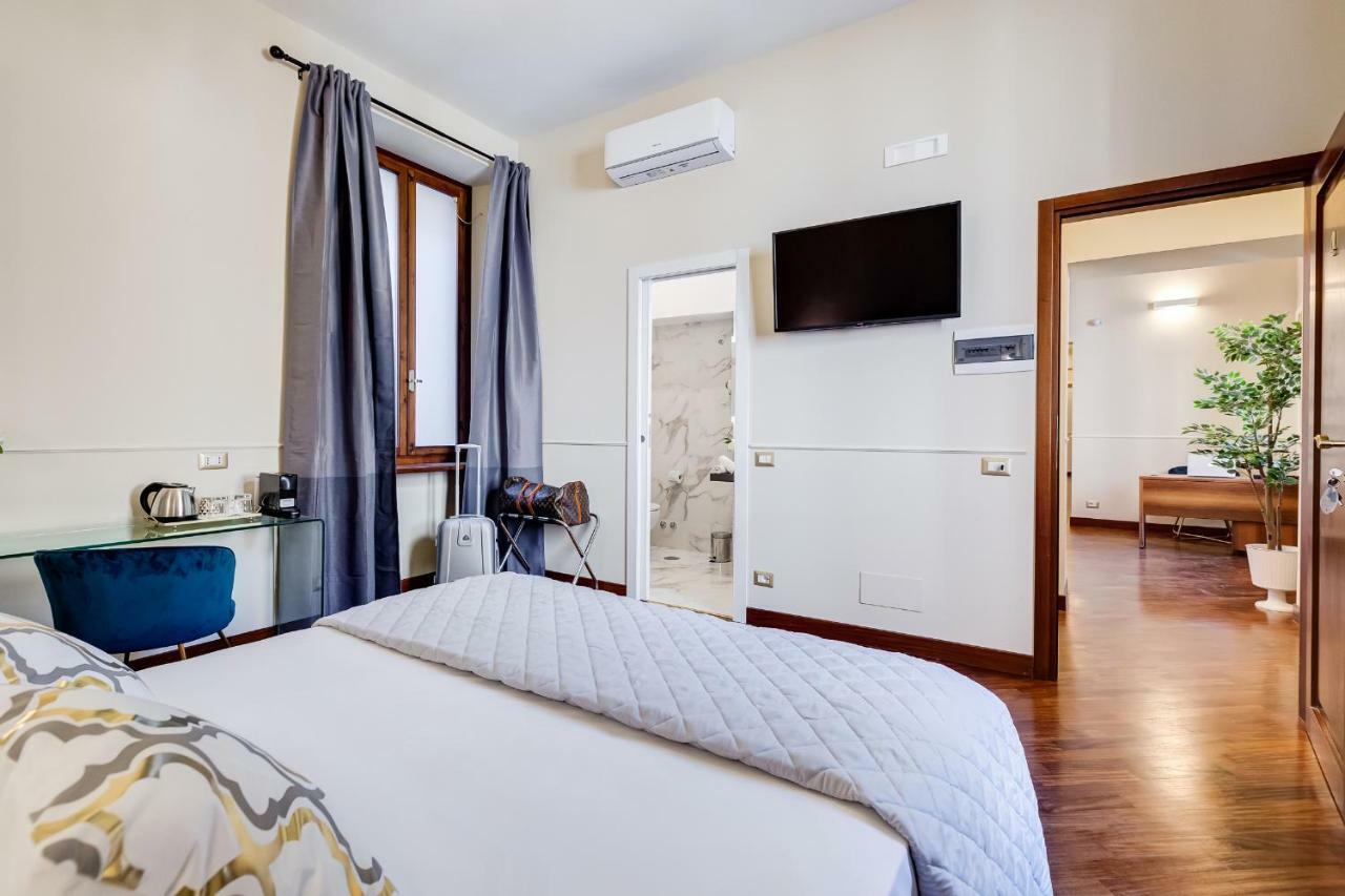 Trevi Private Suites By Premium Suites Collection โรม ภายนอก รูปภาพ
